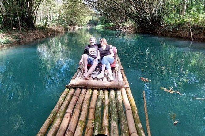 Martha Brae Rafting Experience w/Jerk Chicken Lunch, Montego Bay - The Scotchies jerk chicken stop