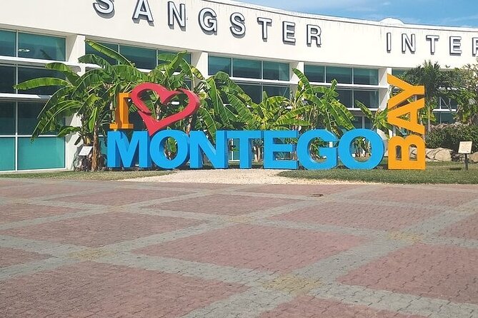 MBJ Airport Private Transfer to Rosehall Montego Bay - Price and value for different group sizes