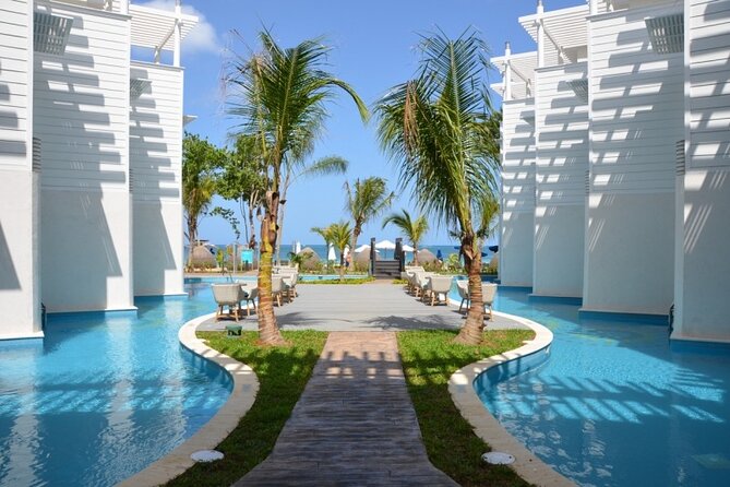 MBJ Airport Private Transfers to any Negril Hotels - Timing, luggage, and the first hour in Jamaica