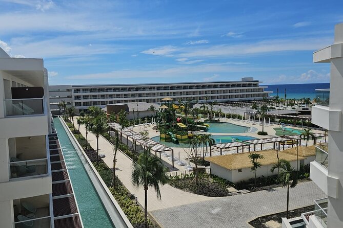Mbj Airport Transfer to Princess Grand Hotel - How the Airport Pickup Works