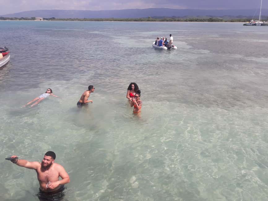 Montego Bay: 8-Hour Appleton & Pelican Bar Return Transfer - Booking details that matter