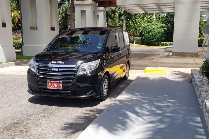 Montego Bay Airport (MBJ) - Royalton Negril - Should you book the MBJ to Royalton Negril transfer?