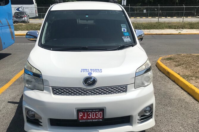 Montego Bay Airport Private Taxi Transfer To Negril Hotels - Key points to know before you book