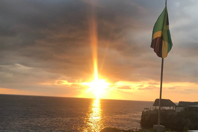 Montego Bay Airport Taxi To HEDONISM Negril - The return to Montego Bay Airport