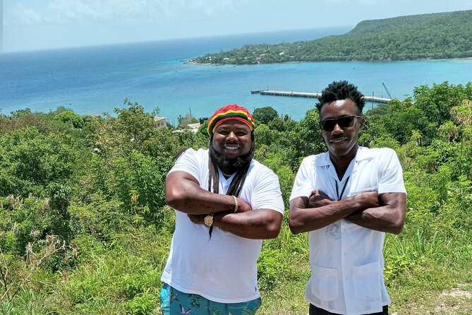 Montego Bay Airport Transfer to and from Hotels in Montego Bay. - Price and value at $20 per person