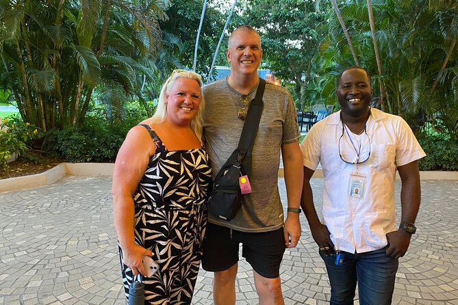 Montego Bay Airport Transfers-Round Trip - A private ride that works well for couples and families