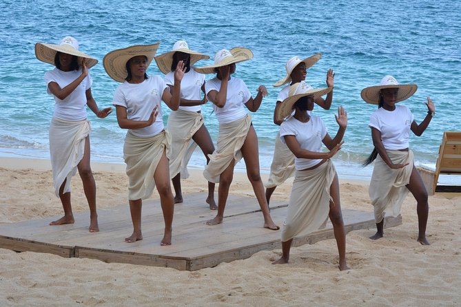 Montego Bay: Bamboo Beach Break - Reggae, cocktails, and the club atmosphere
