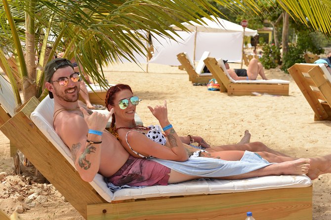 Montego Bay: Bamboo Beach Club VIP Access with Lunch & Cocktails - Who should book this beach-club package?