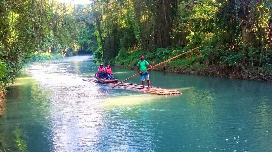 Montego Bay: Bamboo Raft Cruise on the Great River - The Great River or the Martha Brae?