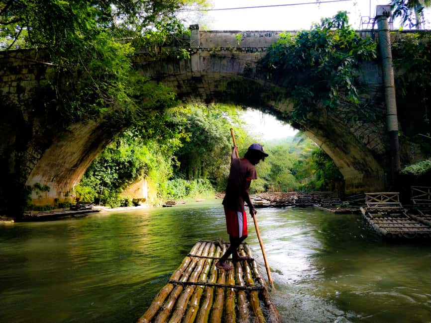 Montego Bay: Bamboo Raft Cruise on the Great River - Lethe and the bridge built in 1820