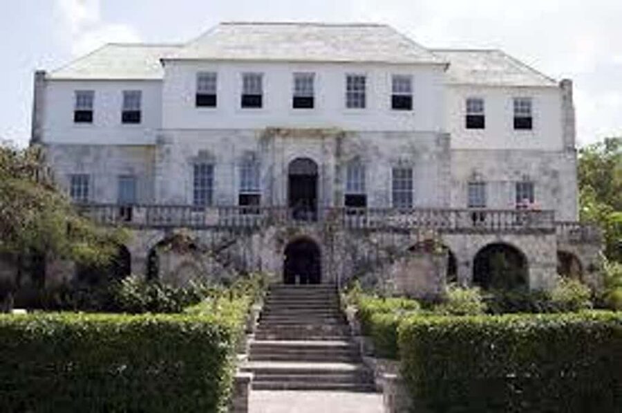 Montego Bay City and Rose Hall Haunted House Tour - Coffee, rum, spices, and the souvenir question
