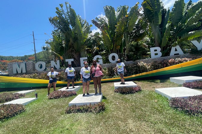 Montego Bay City Highlights Tour and Shopping with Bamboo Rafting - The bamboo rafting finale