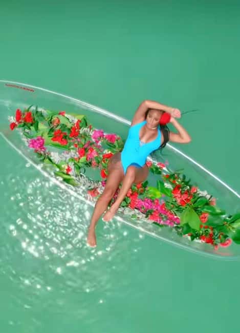 Montego Bay: Clear Kayak Drone Photoshoot Experience - Working With the Photographers