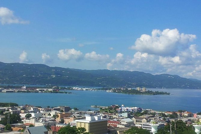 Montego Bay Highlights Tour from Montego Bay - A fast introduction to Montego Bay beyond the resorts
