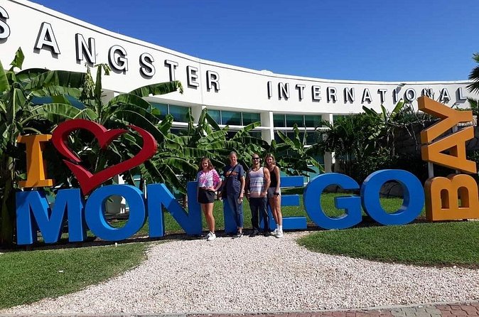 Montego Bay Hotels Private Airport Transfer - Comfort, safety, and service depend on the small details