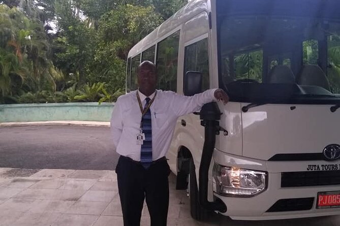 Montego Bay Hotels Private Airport Transfer to Sangster International (MBJ) - Flight tracking and airport-day peace of mind