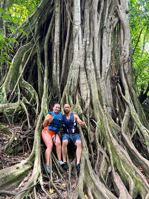 Montego Bay: Private Dunn's River Falls and Blue Hole Tour - Ocho Rios stops and local food