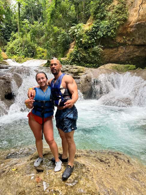 Montego Bay: Private Dunn's River Falls and Blue Hole Tour - Who should book this Montego Bay waterfall tour