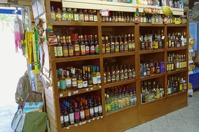 Montego Bay Private Shopping Tour with Hotel Pickup - How the private format can work in your favor