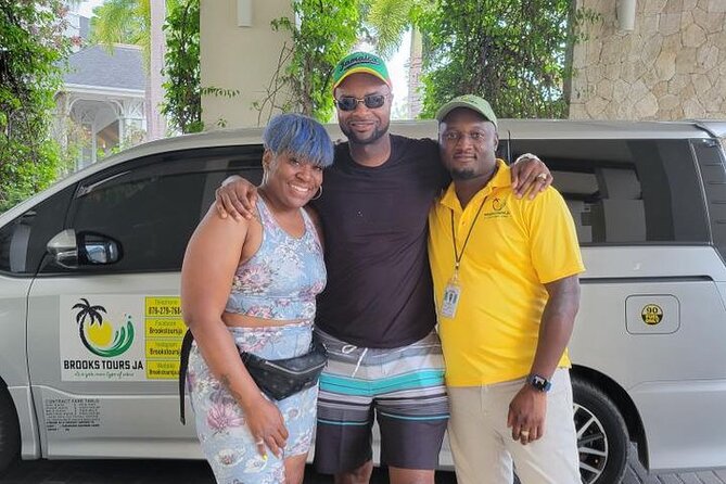 Montego Bay Private Taxi & Airport Transfers - Why a private vehicle can be worth $40 per person