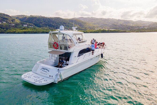 Montego Bay Private Yacht Tour with Open Bar and Lunch - Snorkeling at Montego Bay Marina