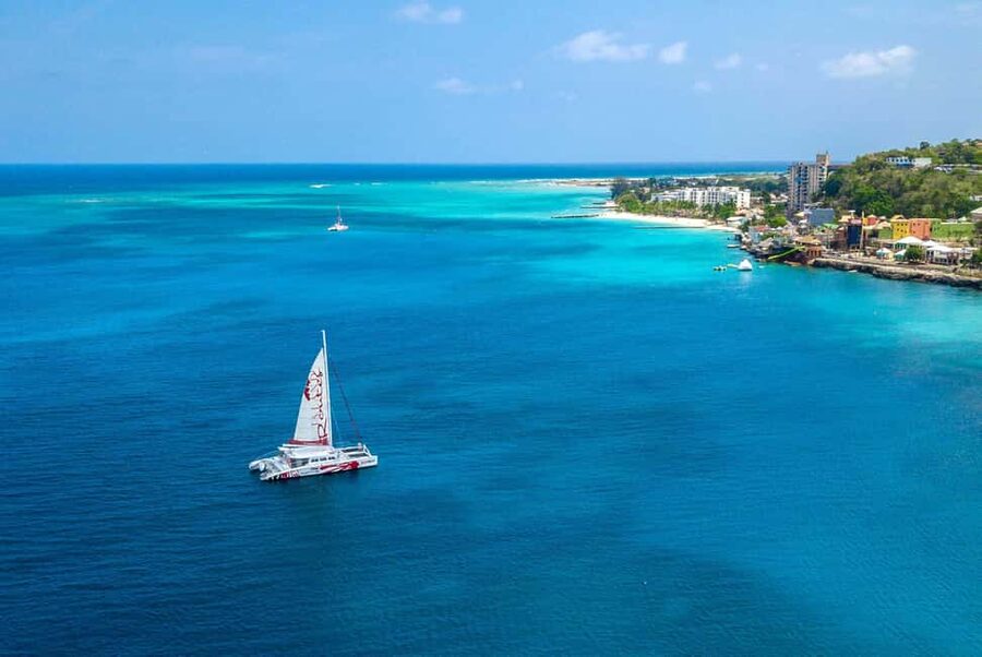 Montego Bay: Reggae Catamaran 18+ Cruise with Open Bar - Key points to know before you book