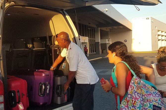 Montego Bay Round Trip Airport Transfers - The ride from Montego Bay to your hotel