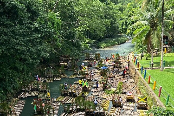 Montego Bay's Guided Bamboo Rafting Tour & Hip-strip Shopping - Who will enjoy this most