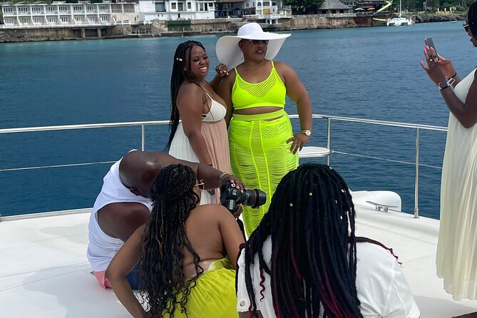 Montego Bay Sightseeing Tour and Souvenir Shopping - Should you book this Montego Bay tour?