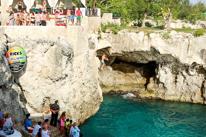 Negril 4 in 1 Day Trip from Montego Bay - Seven Mile Beach gives you the classic Negril break