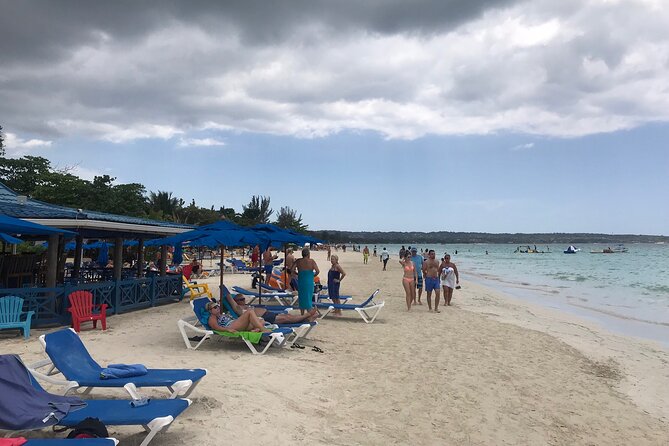 Negril 7 Mile Beach & Ricks Cafe Sunset Tour (Private ) - From Montego Bay to Negril by Private Car