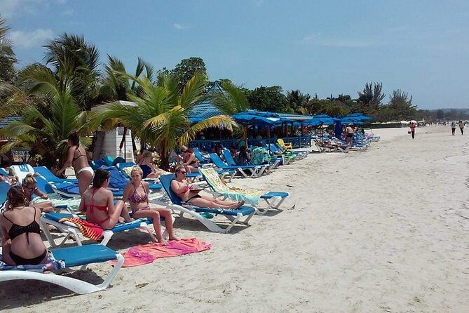 Negril 7 Miles Beach and Rick's Cafe Tour - Rick’s Café and the Famous 35-Foot Jump