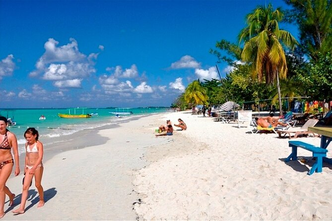 Negril Beach, Ricks Cafe and Margaritaville from Montego Bay - Sunset and cliff views at Rick’s Café