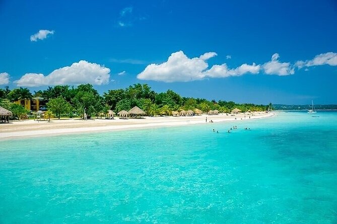 Negril Beach, Ricks Cafe and Margaritaville from Montego Bay - Two hours on Seven Mile Beach