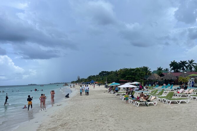 Negril Glass Bottom Boat Tour+Snorkeling visit Booby cay island - What the snorkeling stop offers