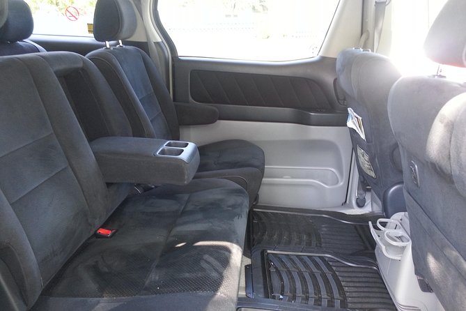 Negril Hotels Private Transfer - Leaving Montego Bay Airport without the taxi scramble