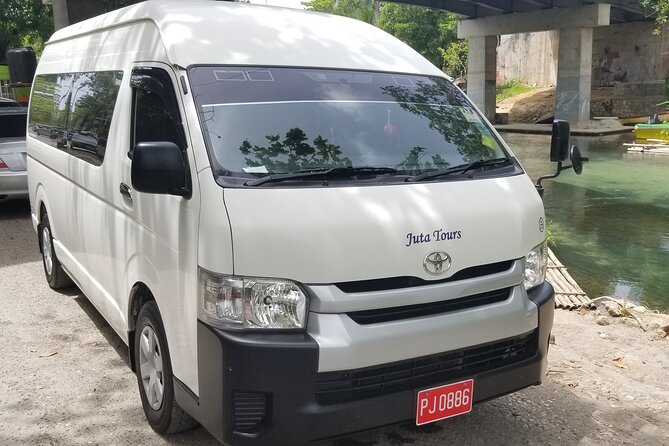 Negril Private Airport Transfer - What the Air-Conditioned Vehicle Adds