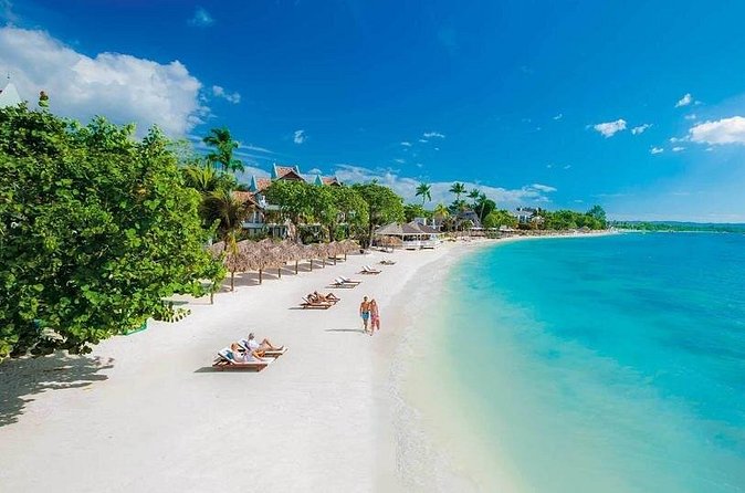 Negril's Private Day Trip with Margaritaville and Rick's Cafe - Who should book this outing?