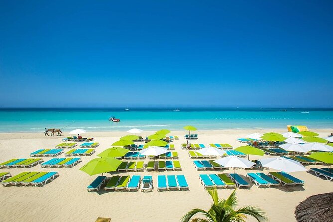 Negril's Private Day Trip with Margaritaville and Rick's Cafe - Seven Mile Beach: your first Negril pause