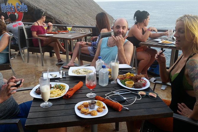 Negril Seven Miles Beach Day and Rick's Cafe Sunset Private Tour - Timing, comfort, and practical planning