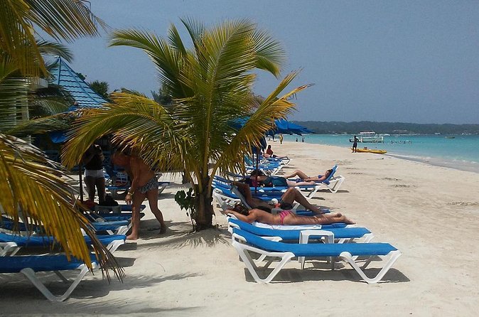 Negril seven Miles Beaches & Shopping Only | Spend more time on the Beach: - What Papa Pierre adds to the day