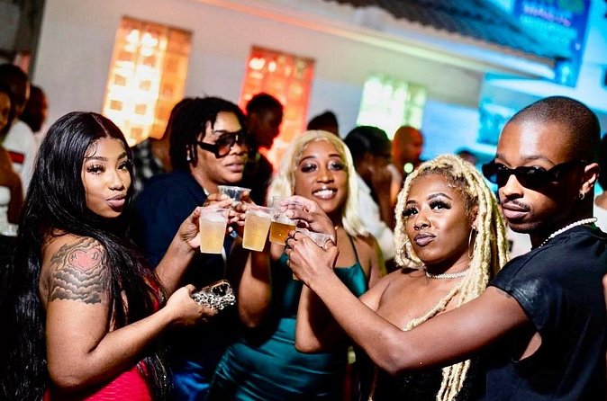 Nightlife in Montego Bay| Lounge 27/27, , Pier 1 - The driver is the practical centerpiece
