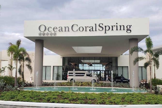 Ocean Carol Springs Montego Bay Private Airport Transfers - Key points to know before you book