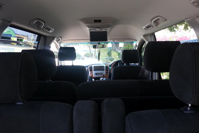 Ocean Coral Spring Airport Transfer - Meeting your representative at Montego Bay Airport