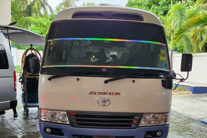 Ocean Coral Spring and Eden Bay Airport transportation services - Why the Private Vehicle Matters