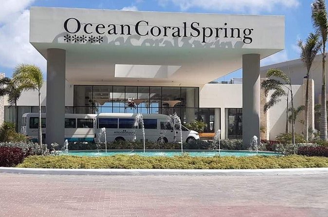 Ocean Coral Springs Private Transfer - The return journey to Sangster Airport
