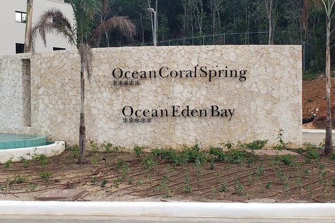 Ocean Eden Bay Montego Bay Airport Transfers - The airport meeting point deserves attention