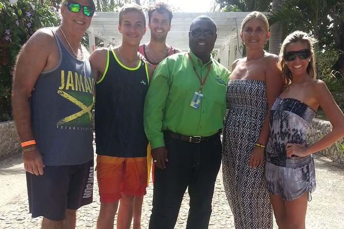 Ocho Rios Airport Transfer - One way or round trip?