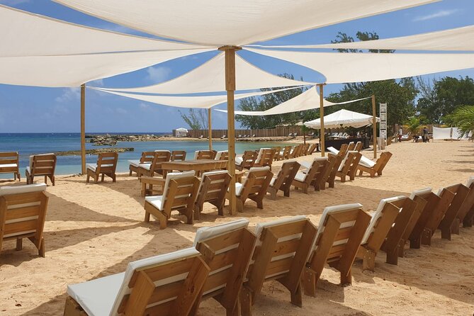 Ocho Rios: Bamboo Beach Club VIP Access with Lunch and Cocktails - What to bring for a more comfortable visit