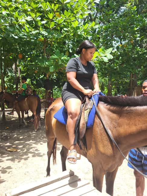 Ocho Rios : Bamboo River Rafting and HorseBack Riding - Timing, comfort, and what to bring